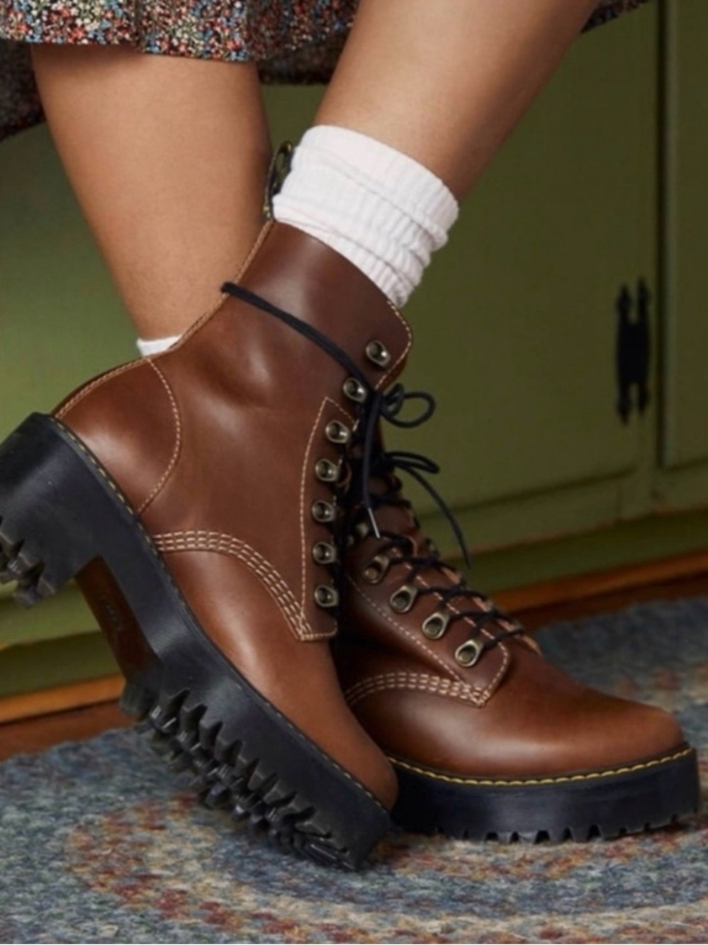 Dr Martens Leona Boots Size 7L